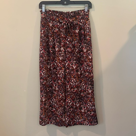 DR2 Cropped Pants Wide Leg  Women’s Small Multi Colored Elastic and Tie Waist - Picture 1 of 10